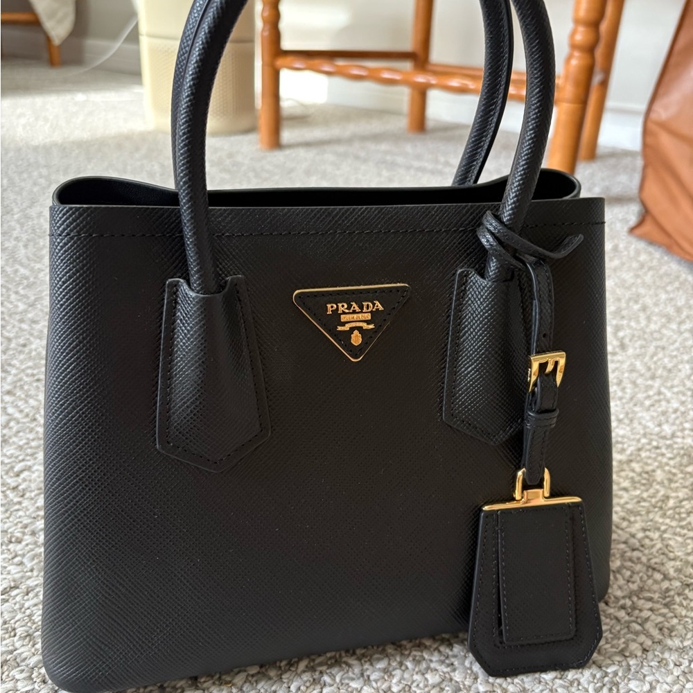 Prada Black Saffiano Leather Tote - Picture 3 of 8